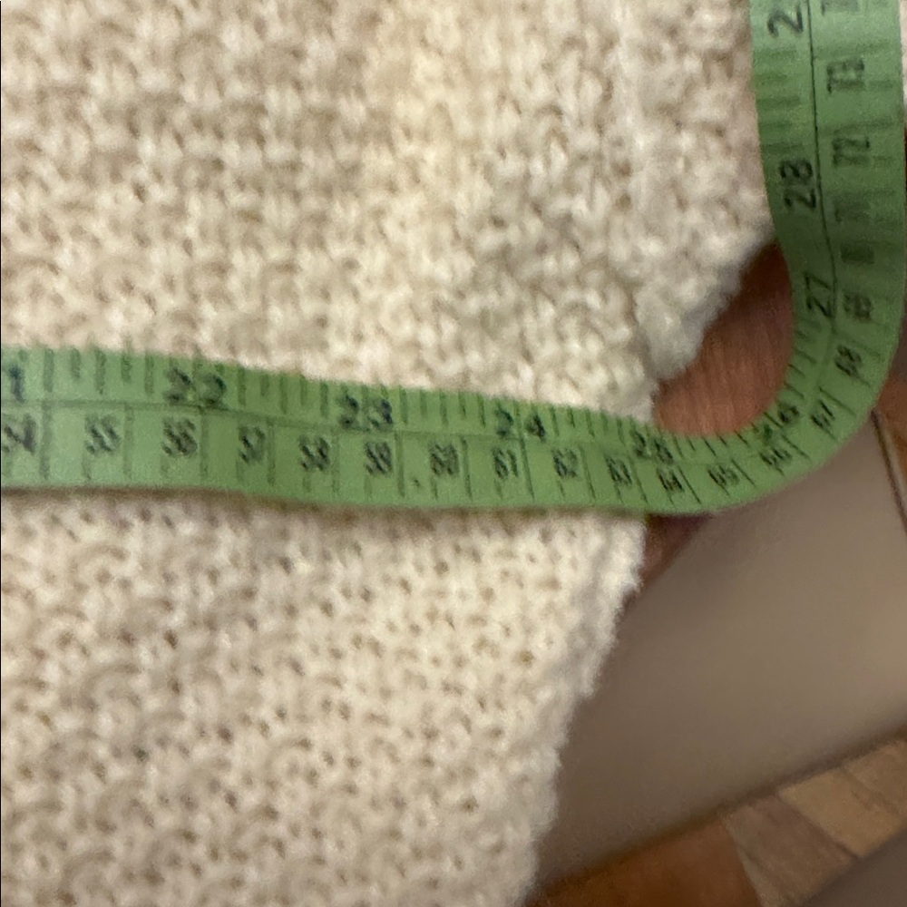 Wool Cable Knit Sweater. Highland Home. Made in Scotland. Medium Unisex.  NWT - Picture 6 of 13